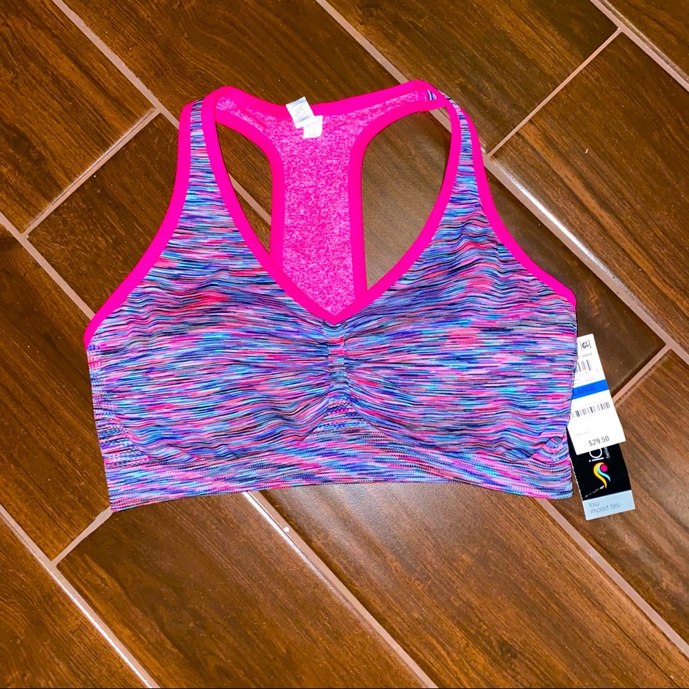 Sports bra
